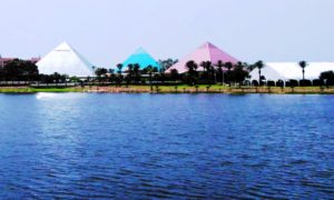 Read more about the article Visit 3 Pyramids on the Texas Coast at Moody Gardens